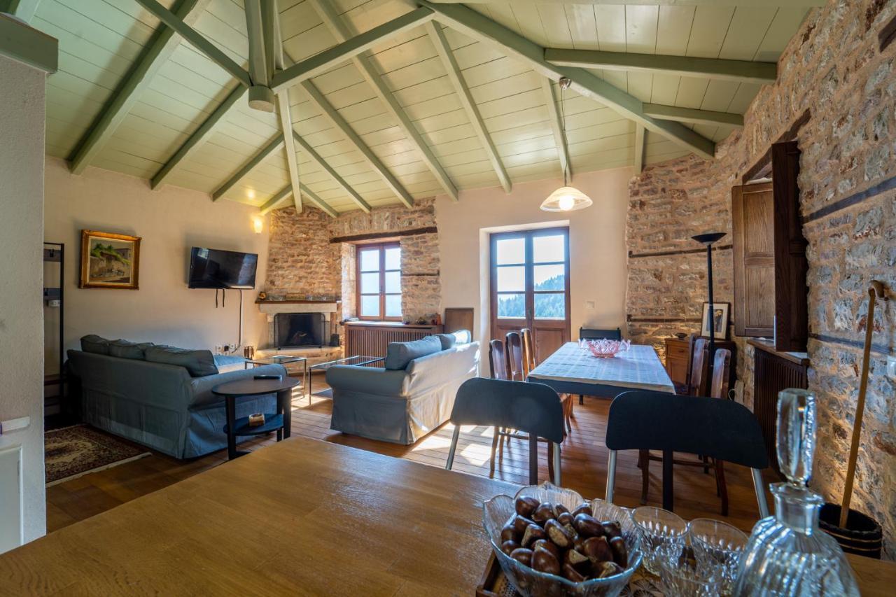 Maisonette Korfes-Κορφές-Μ Δύο Αυτόνομοι Όρoφοι Της Βίλας Κορφές Για Οικογένειες Και Μικρές Παρέες Karpenísion Zewnętrze zdjęcie