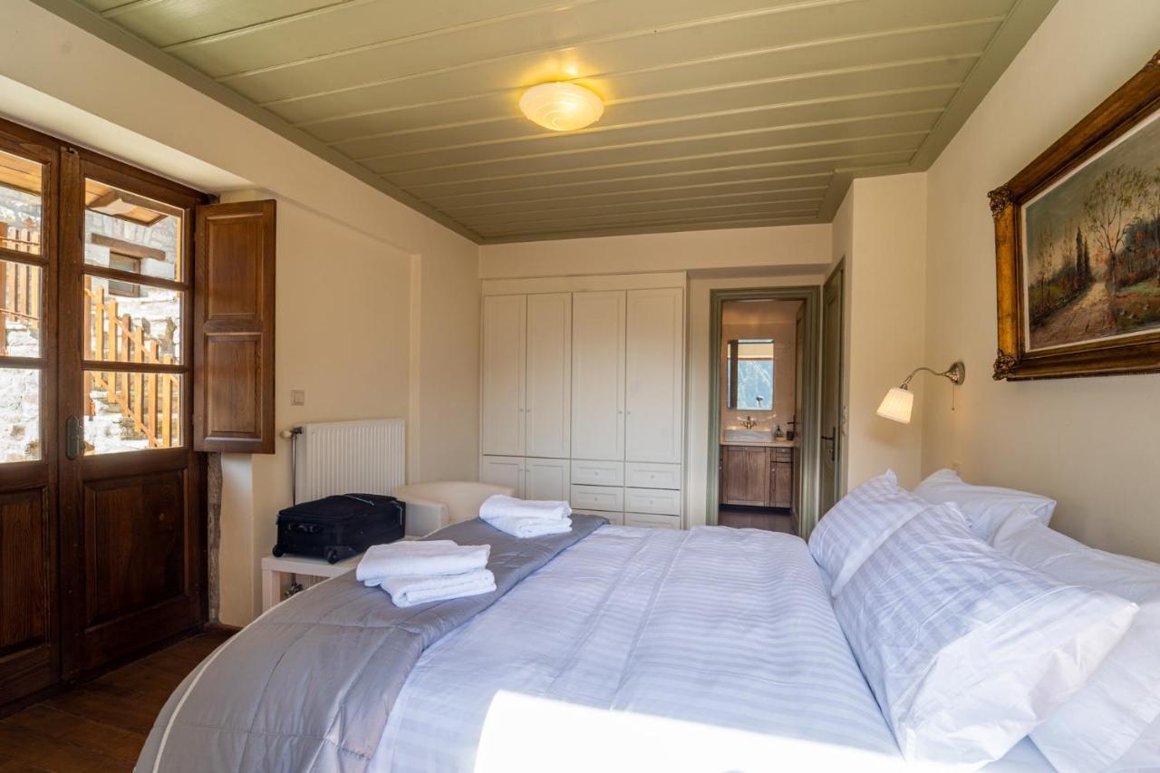 Maisonette Korfes-Κορφές-Μ Δύο Αυτόνομοι Όρoφοι Της Βίλας Κορφές Για Οικογένειες Και Μικρές Παρέες Karpenísion Zewnętrze zdjęcie