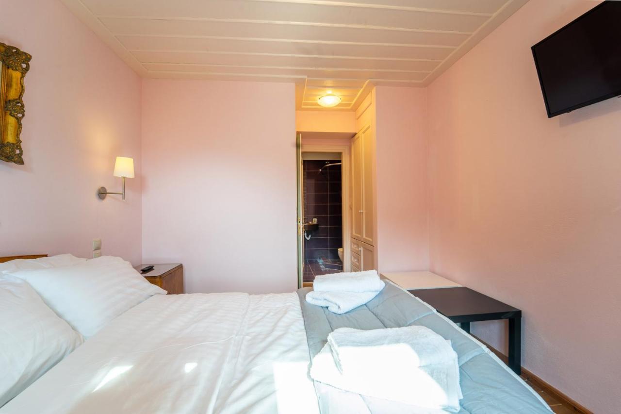 Maisonette Korfes-Κορφές-Μ Δύο Αυτόνομοι Όρoφοι Της Βίλας Κορφές Για Οικογένειες Και Μικρές Παρέες Karpenísion Zewnętrze zdjęcie